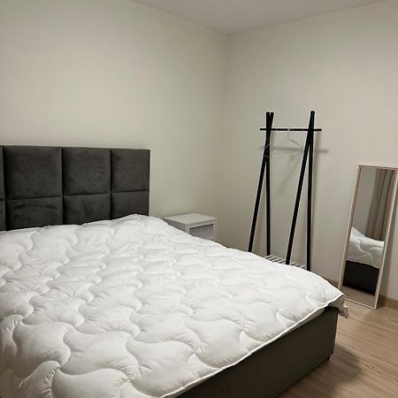 White Apartment, In The Center Of Tirana Exteriér fotografie