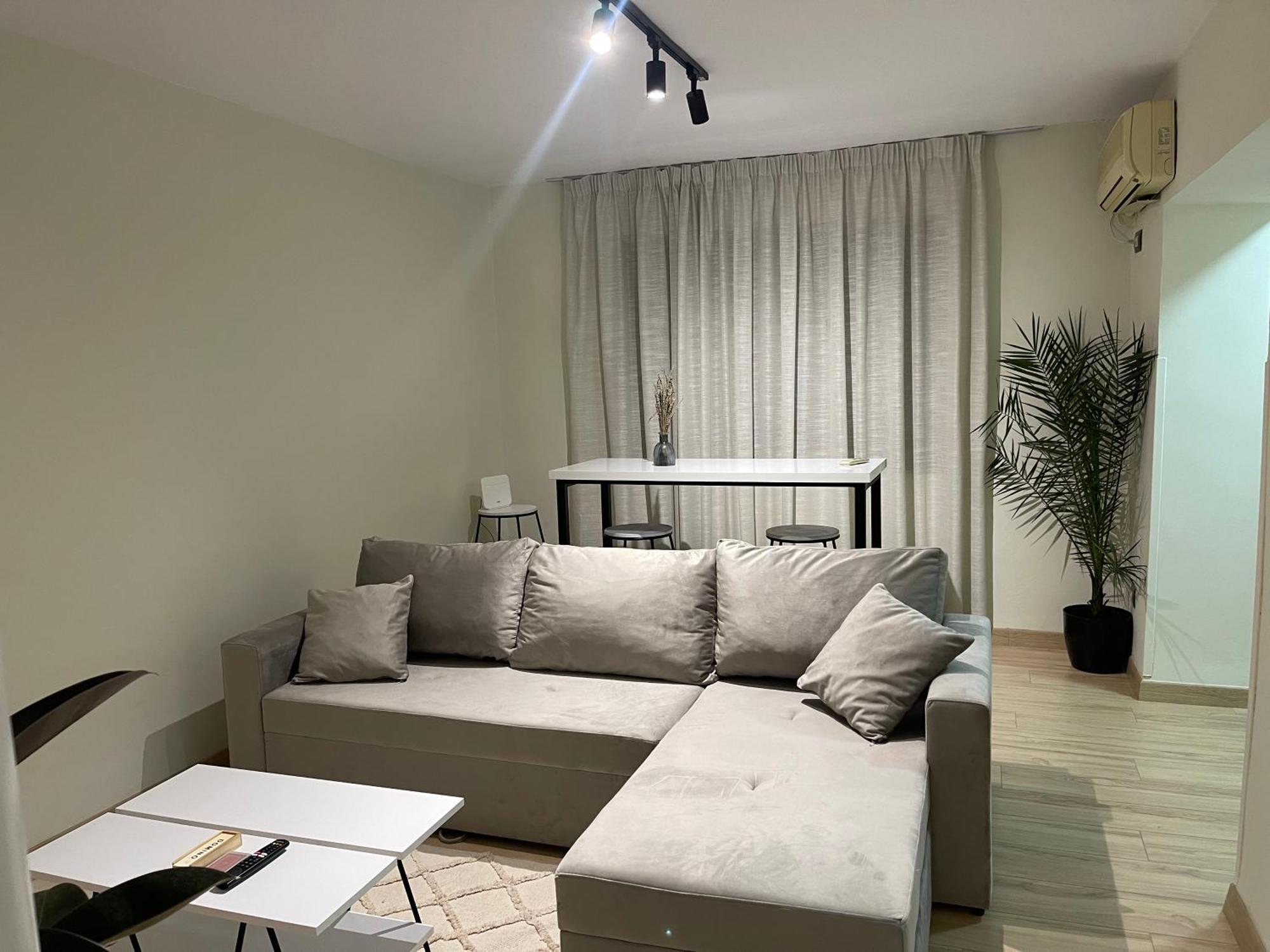 White Apartment, In The Center Of Tirana Exteriér fotografie