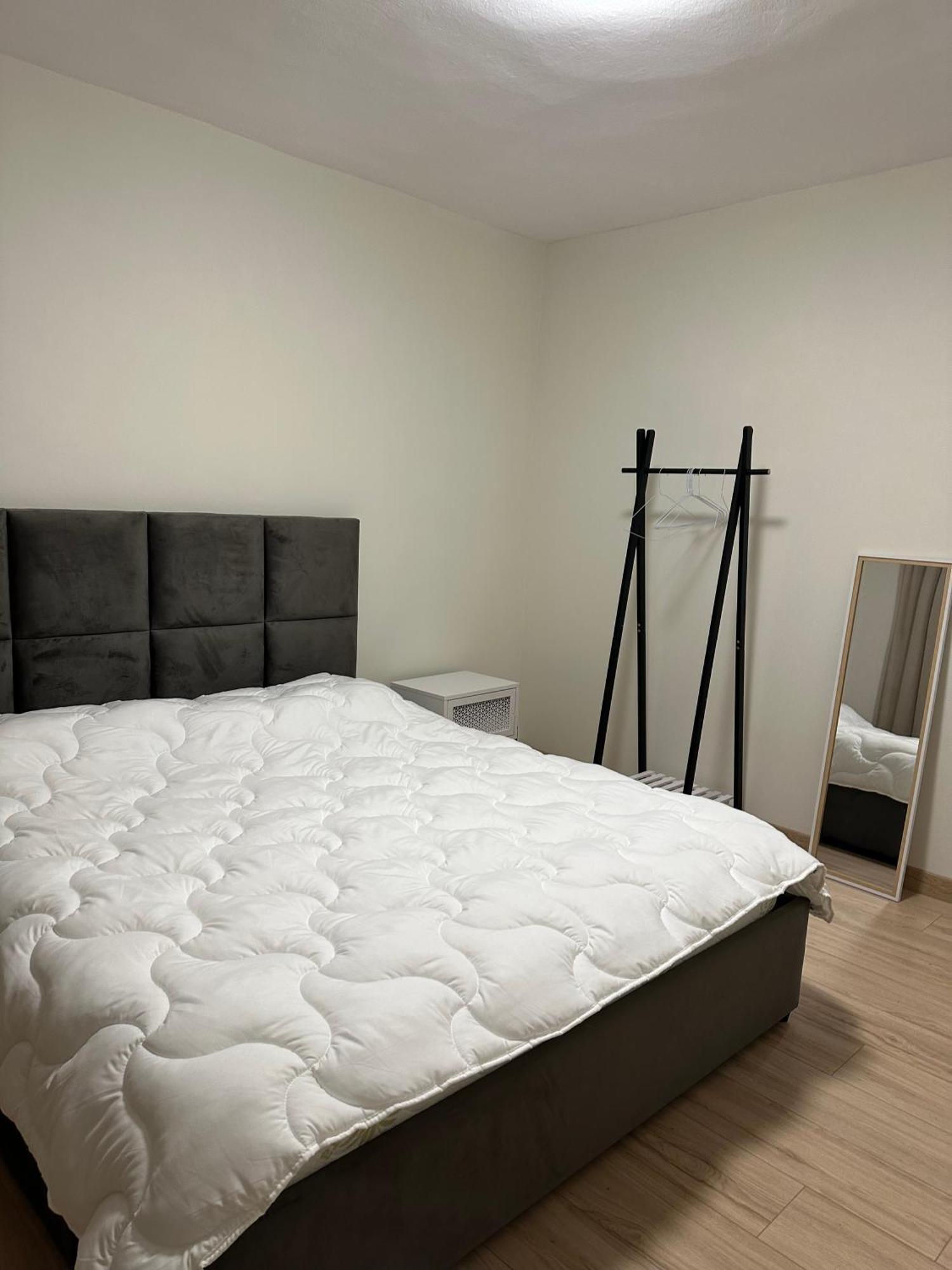 White Apartment, In The Center Of Tirana Exteriér fotografie